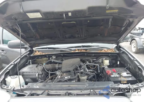 2016 Toyota Tacoma Sr z USA, uszkodzony, nr VIN 5TFRX5GN3GX072023